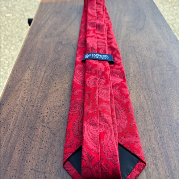 Stafford Tie - Picture 2 of 3